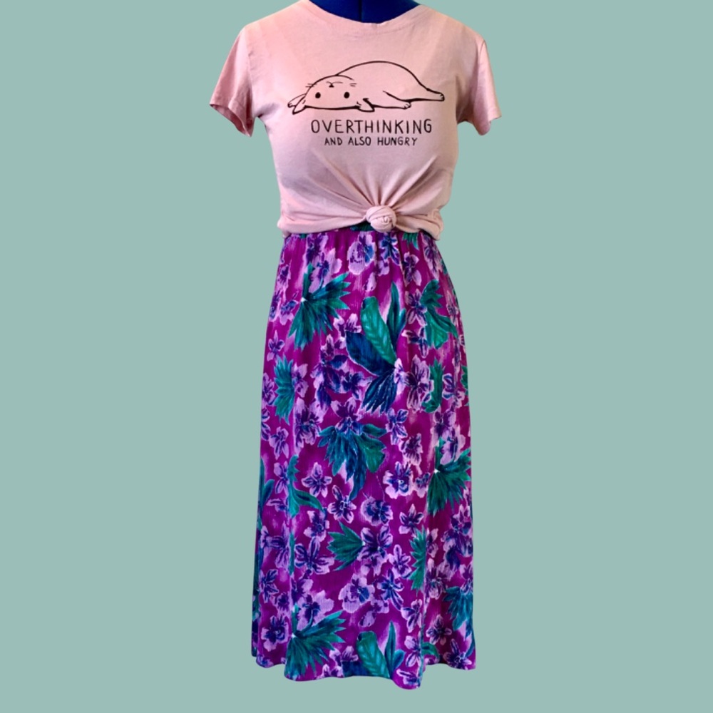 INSTAFIT Vintage Skirt and Graphic Tee - Pink Kitty Tropical Purple Skirt